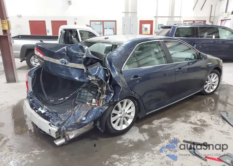 2014 Toyota Camry Hybrid Xle z USA, uszkodzony, nr VIN 4T1BD1FK1EU126570